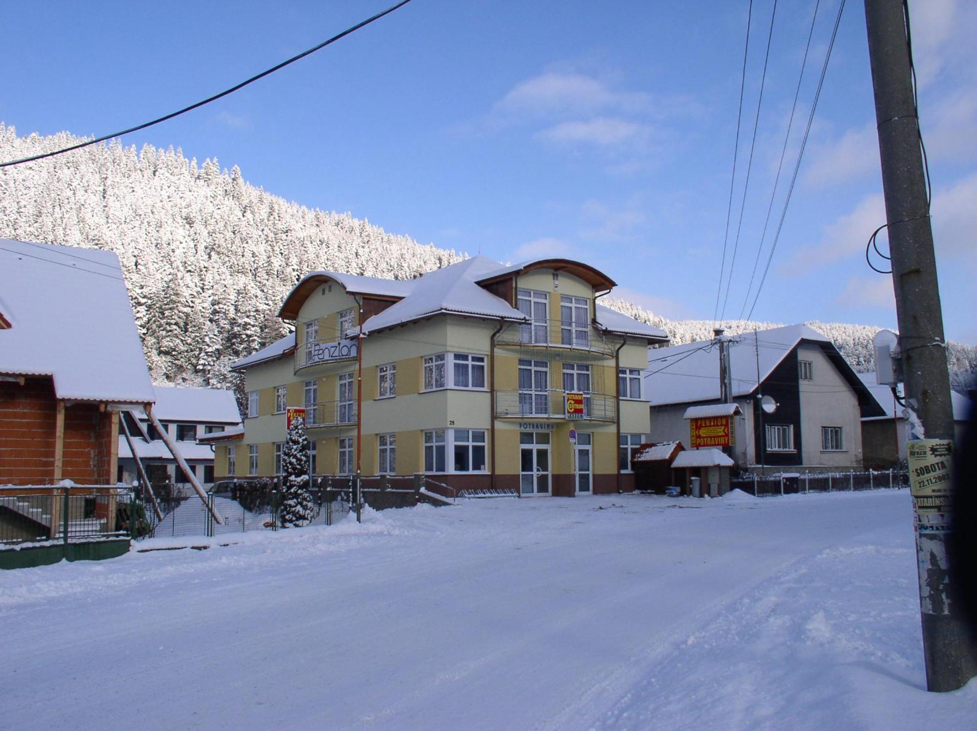 Penzion Centrum Oravsky Biely Potok 外观 照片
