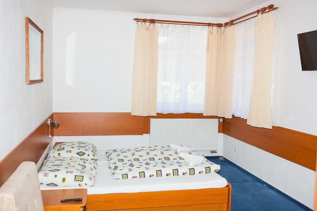 Penzion Centrum Oravsky Biely Potok 外观 照片